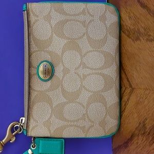 NWOT Aquamarine and Tan Coach Wristlet